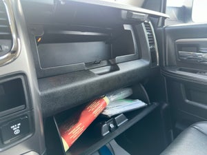 2018 RAM 3500 Laramie Mega Cab 4x4 6&#39;4&#39; Box