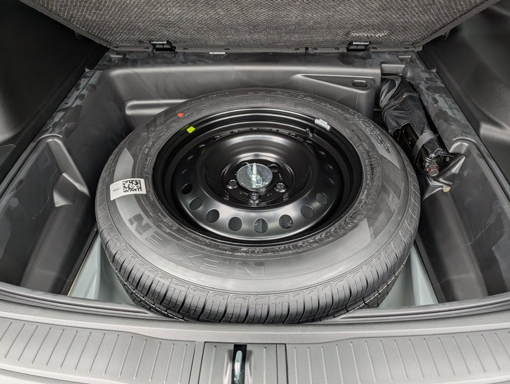 2027 Jeep Grand Cherokee LAREDO ALTITUDE 4X4