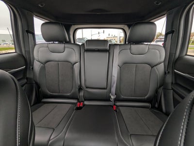 2027 Jeep Grand Cherokee LAREDO ALTITUDE 4X4