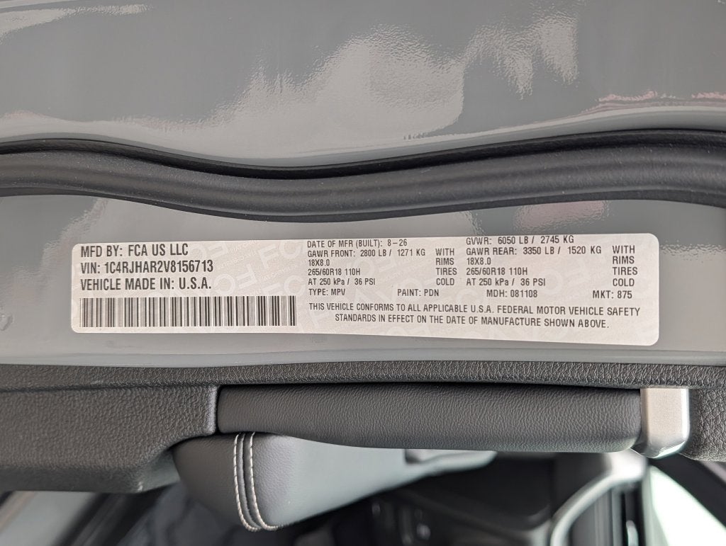 2027 Jeep Grand Cherokee LAREDO ALTITUDE 4X4