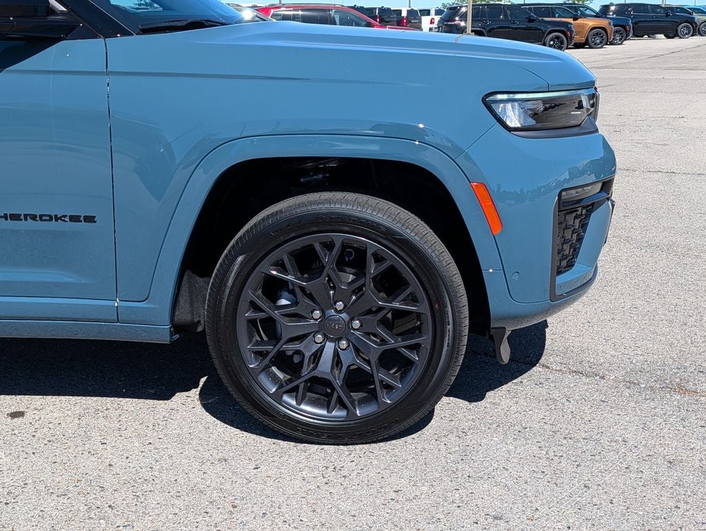 2026 Jeep Grand Cherokee Summit
