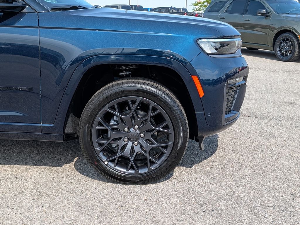 2026 Jeep Grand Cherokee Summit
