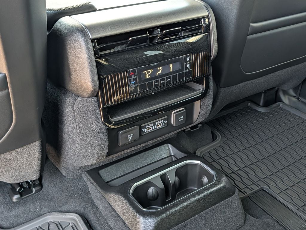 2026 Jeep Grand Wagoneer Upland