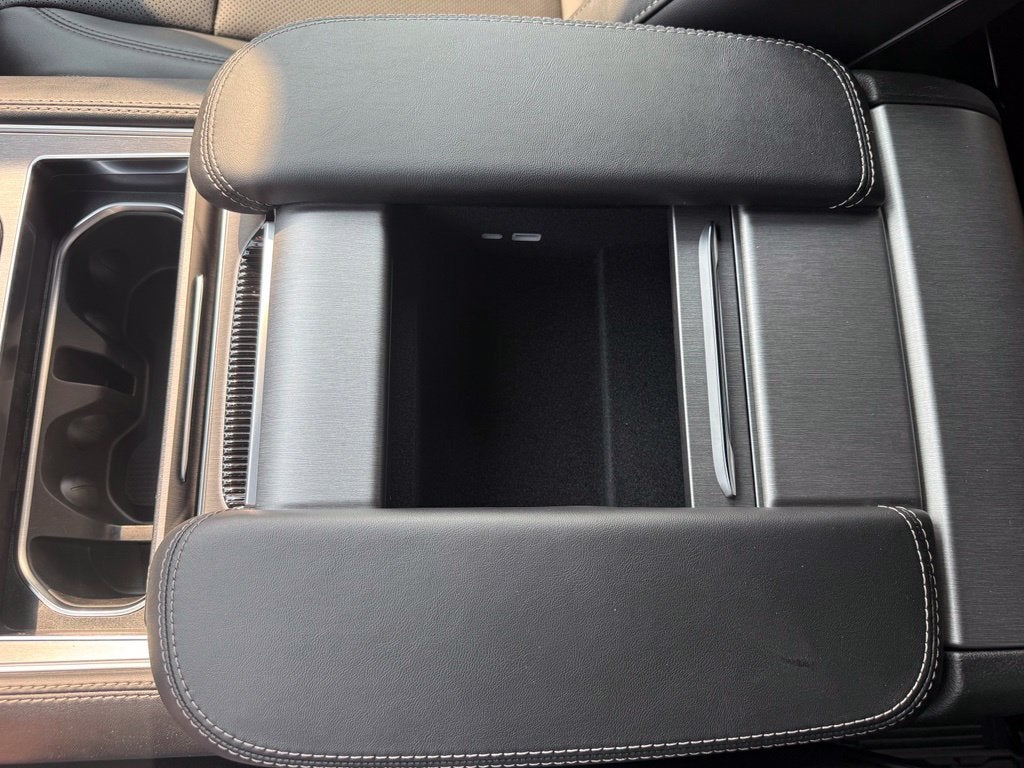 2026 Jeep Grand Wagoneer GRAND WAGONEER UPLAND 4X4