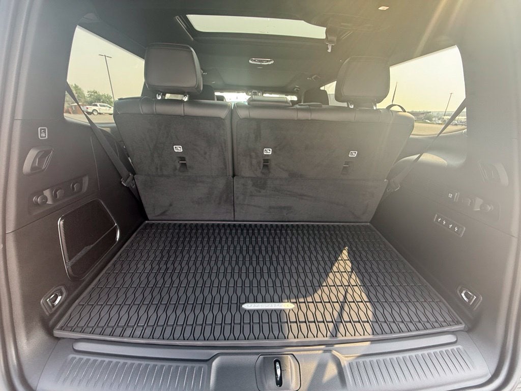2026 Jeep Grand Wagoneer GRAND WAGONEER UPLAND 4X4