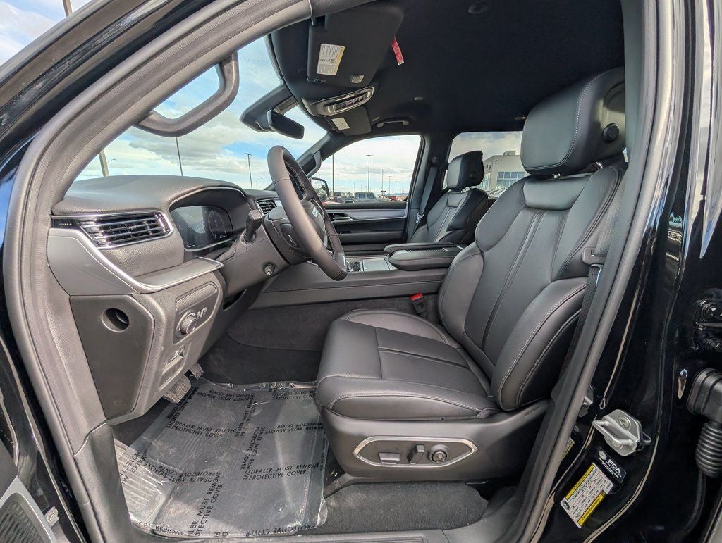 2026 Jeep Grand Wagoneer Limited Altitude