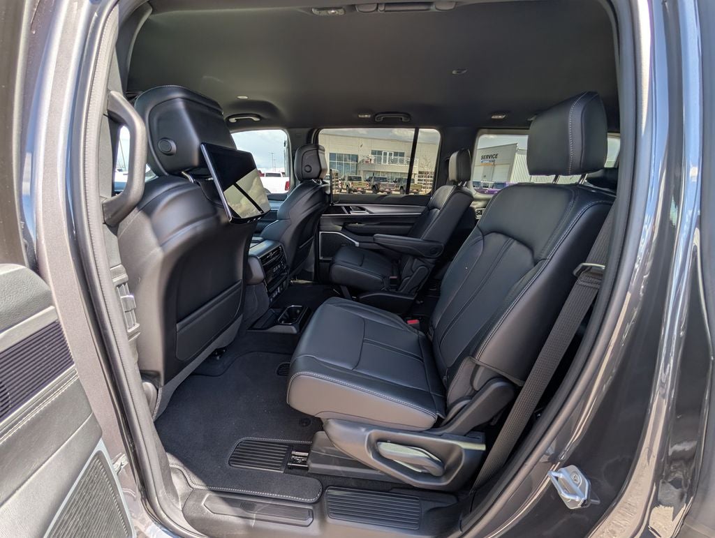 2026 Jeep Grand Wagoneer Limited Altitude