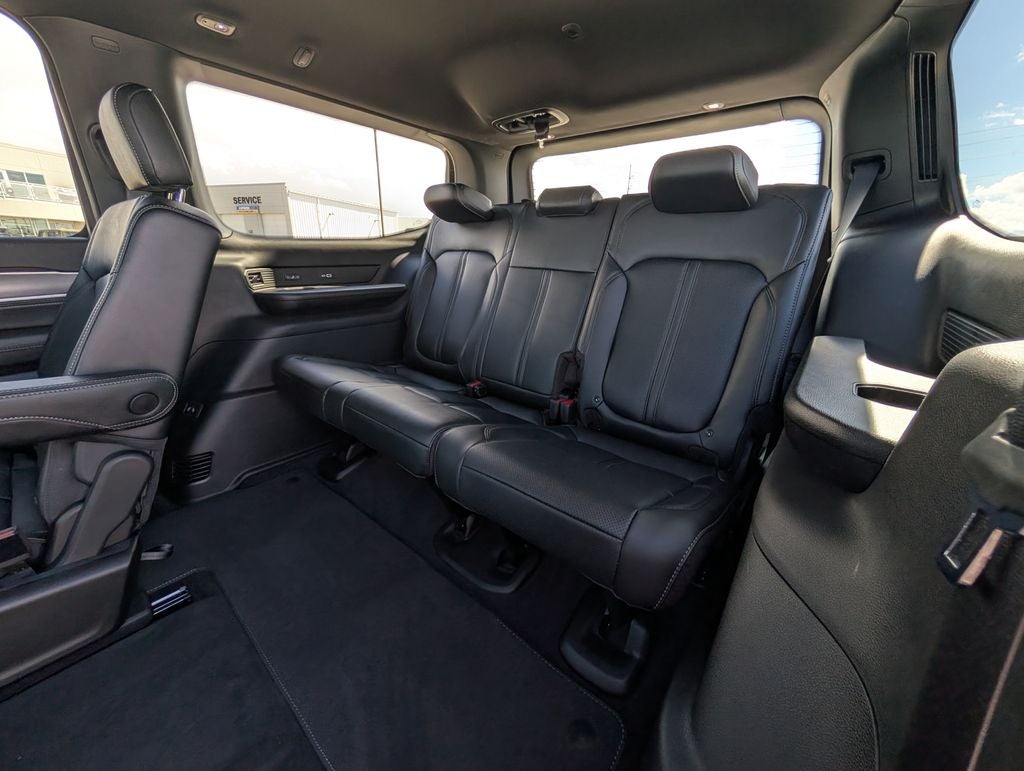 2026 Jeep Grand Wagoneer Limited Altitude