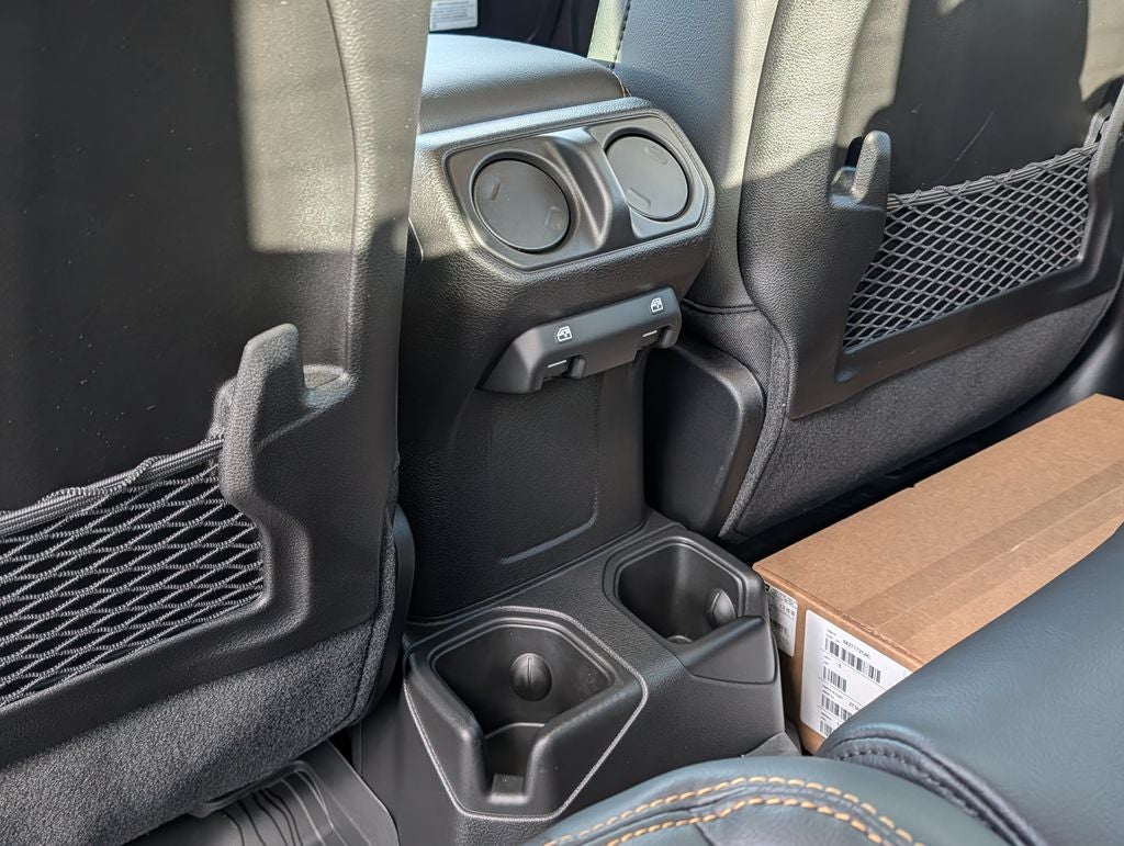 2026 Jeep Gladiator Sahara
