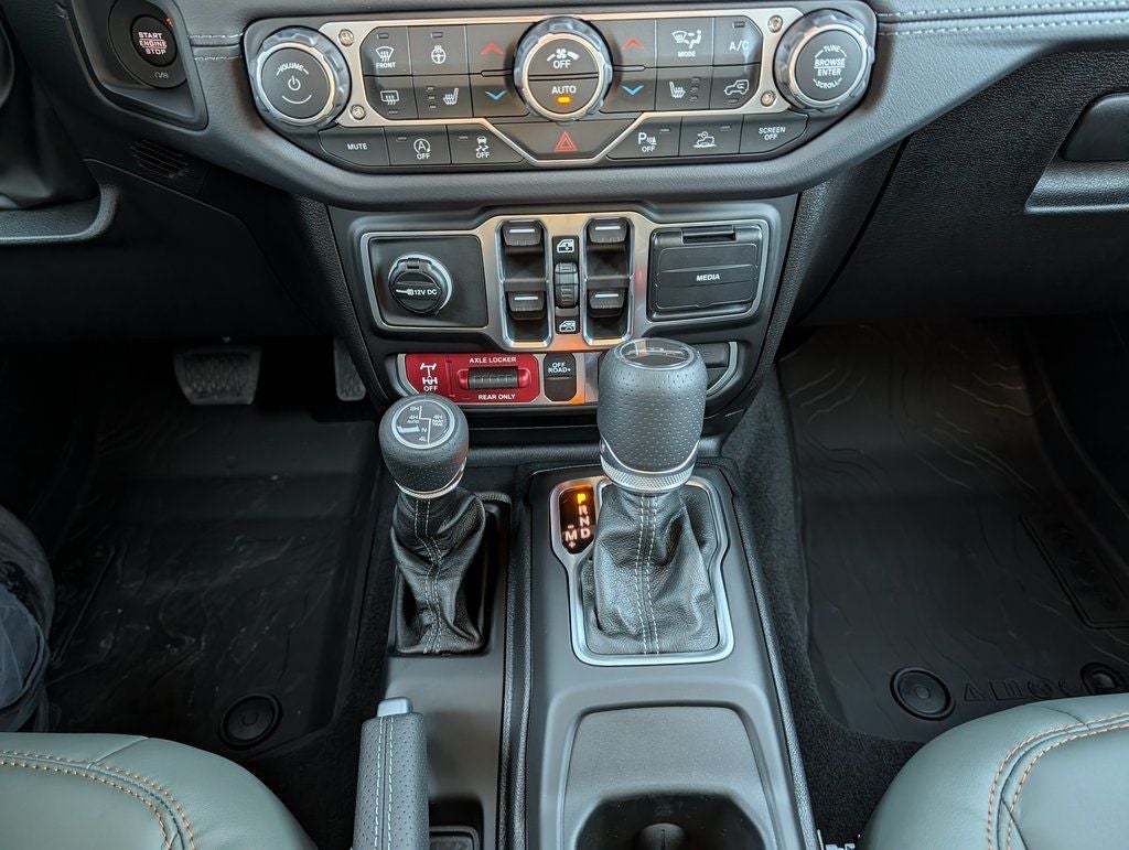 2026 Jeep Gladiator Mojave X