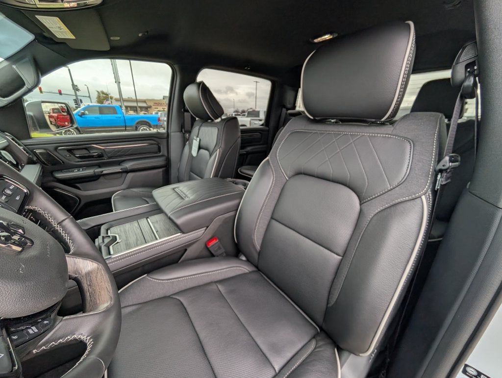 2027 RAM 1500 1500 LIMITED CREW CAB 4X4 5'7' BOX