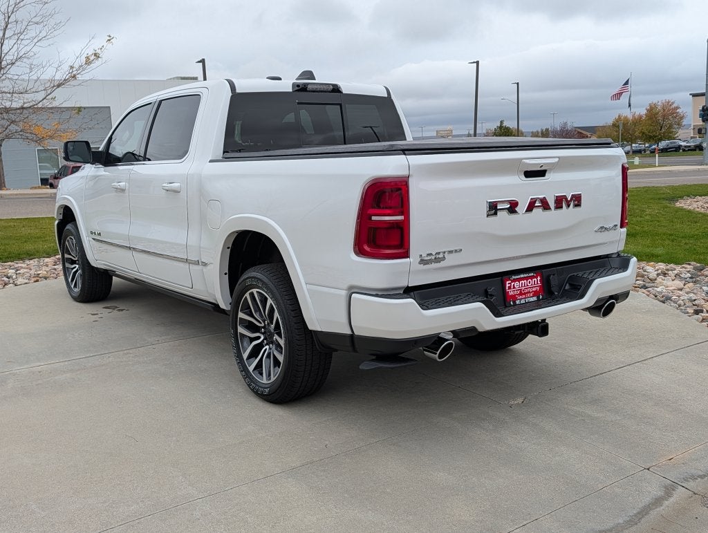 2027 RAM 1500 1500 LIMITED CREW CAB 4X4 5'7' BOX