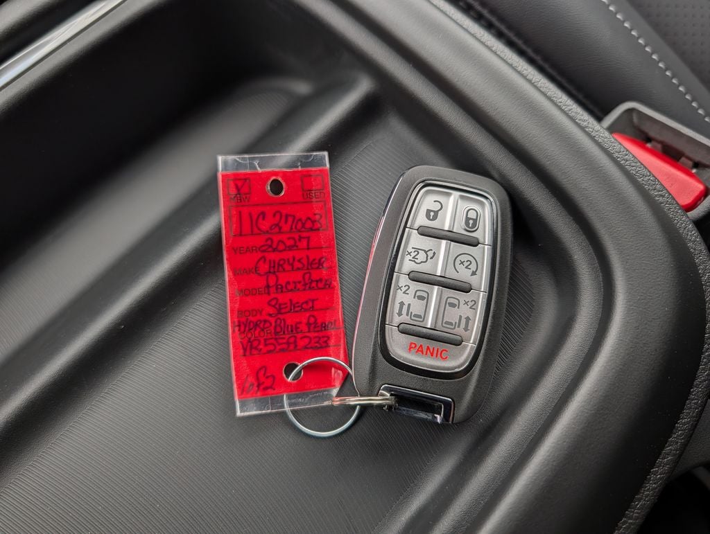 2027 Chrysler Pacifica Select AWD