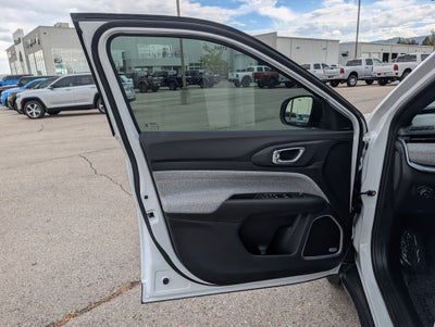 2026 Jeep Compass Latitude 85th Anniversary Edition