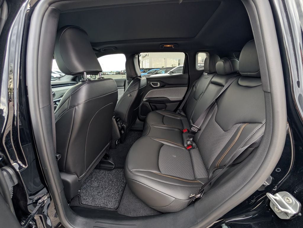 2026 Jeep Compass Latitude 85th Anniversary Edition
