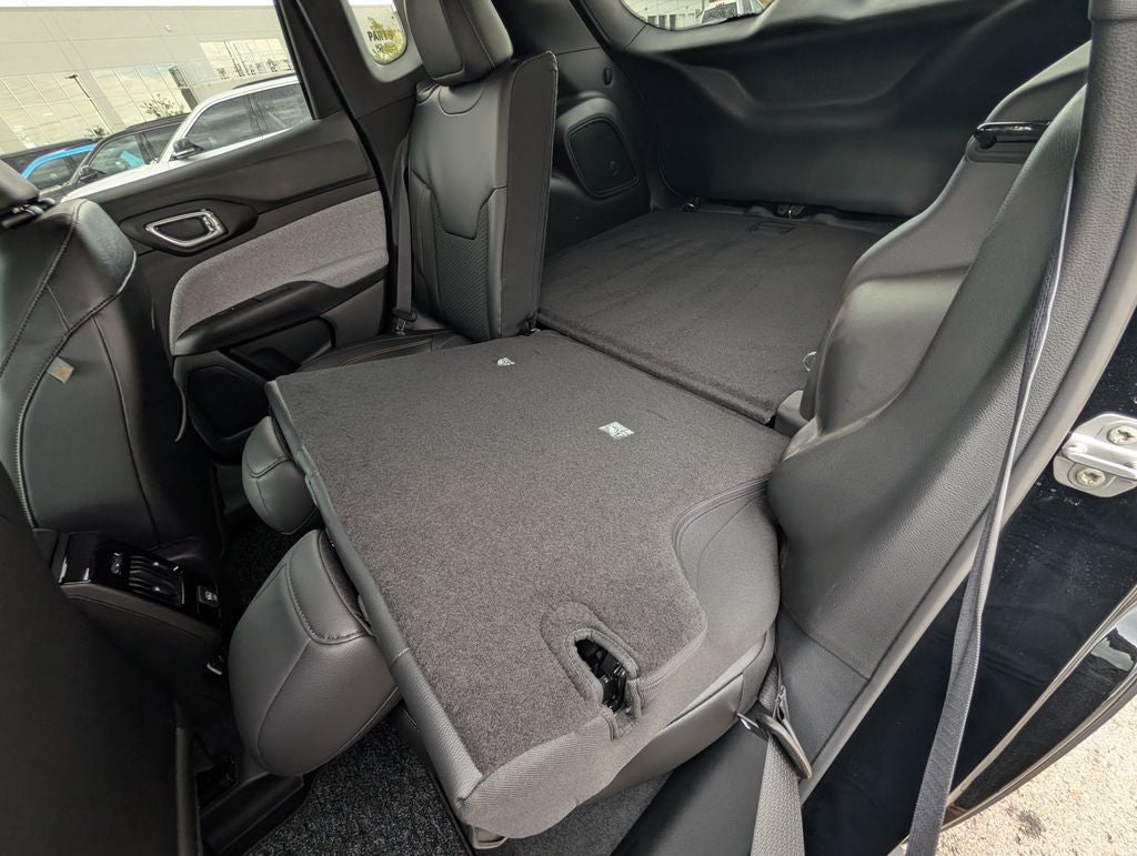 2026 Jeep Compass Latitude 85th Anniversary Edition
