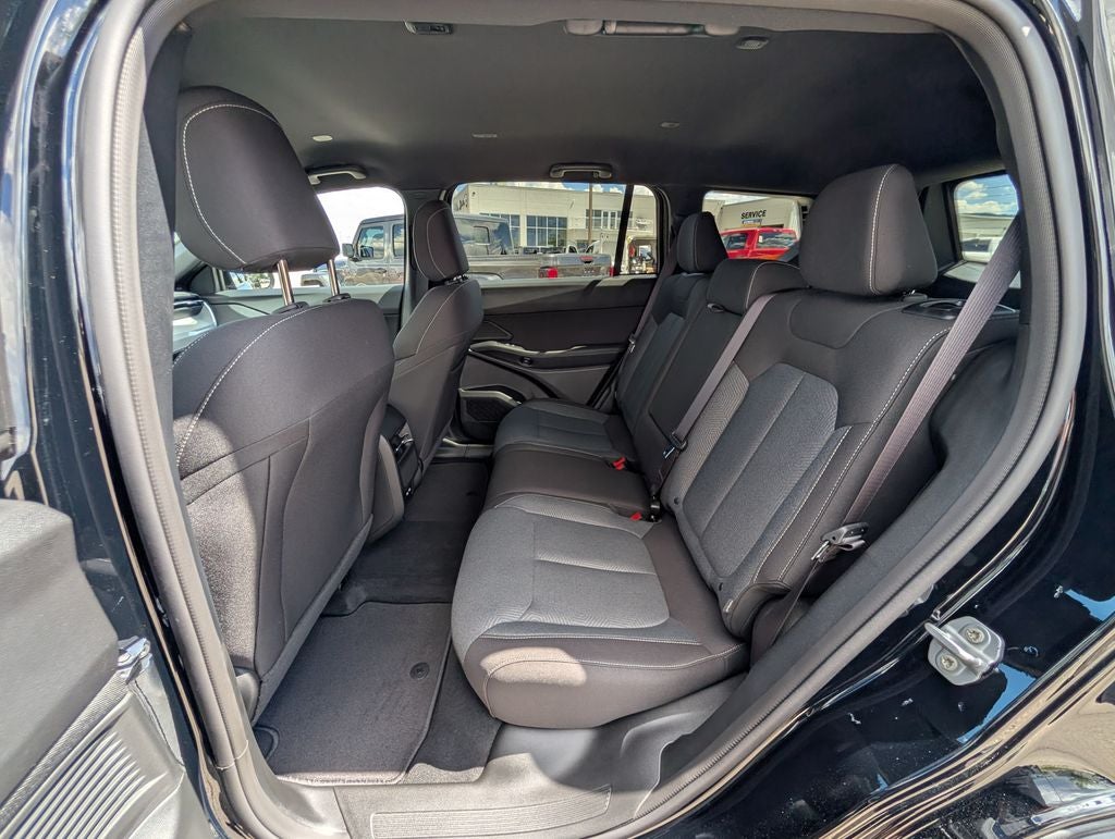 2026 Jeep Cherokee Laredo
