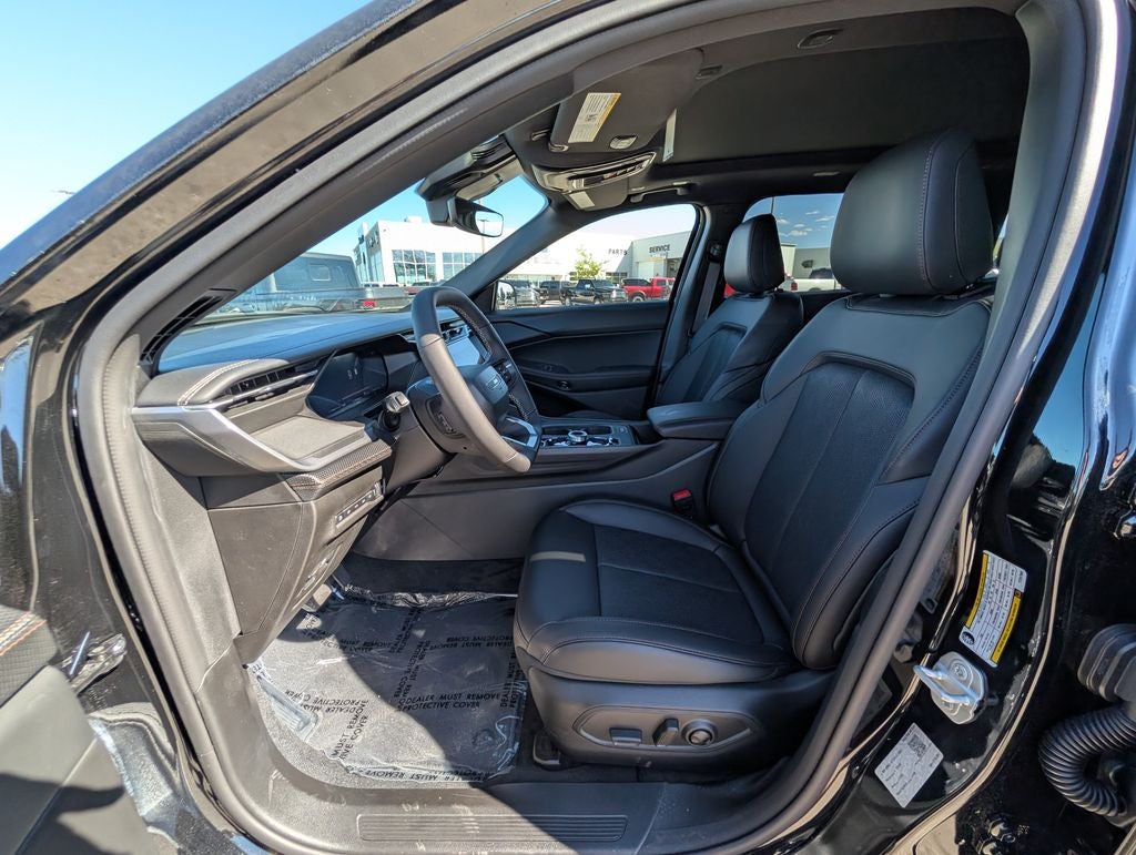 2026 Jeep Cherokee Overland