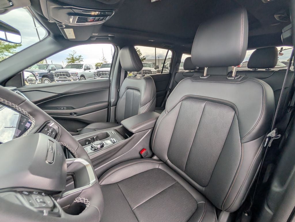 2026 Jeep Cherokee Overland Hybrid