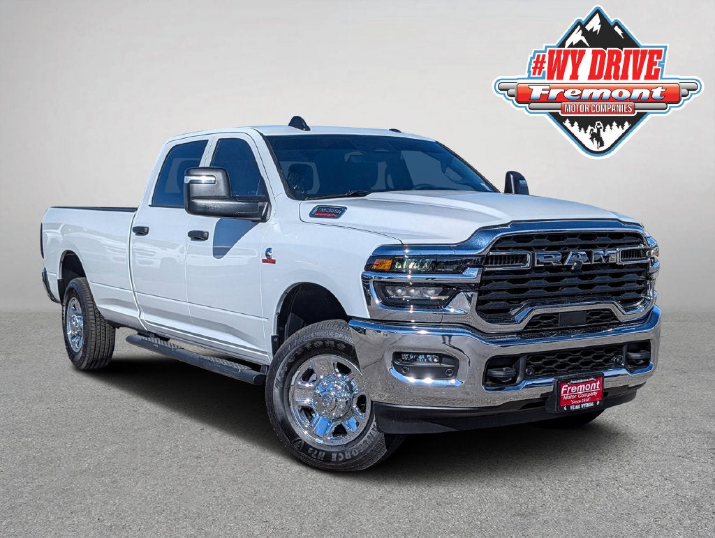 2027 RAM 3500 3500 TRADESMAN CREW CAB 4X4 8' BOX
