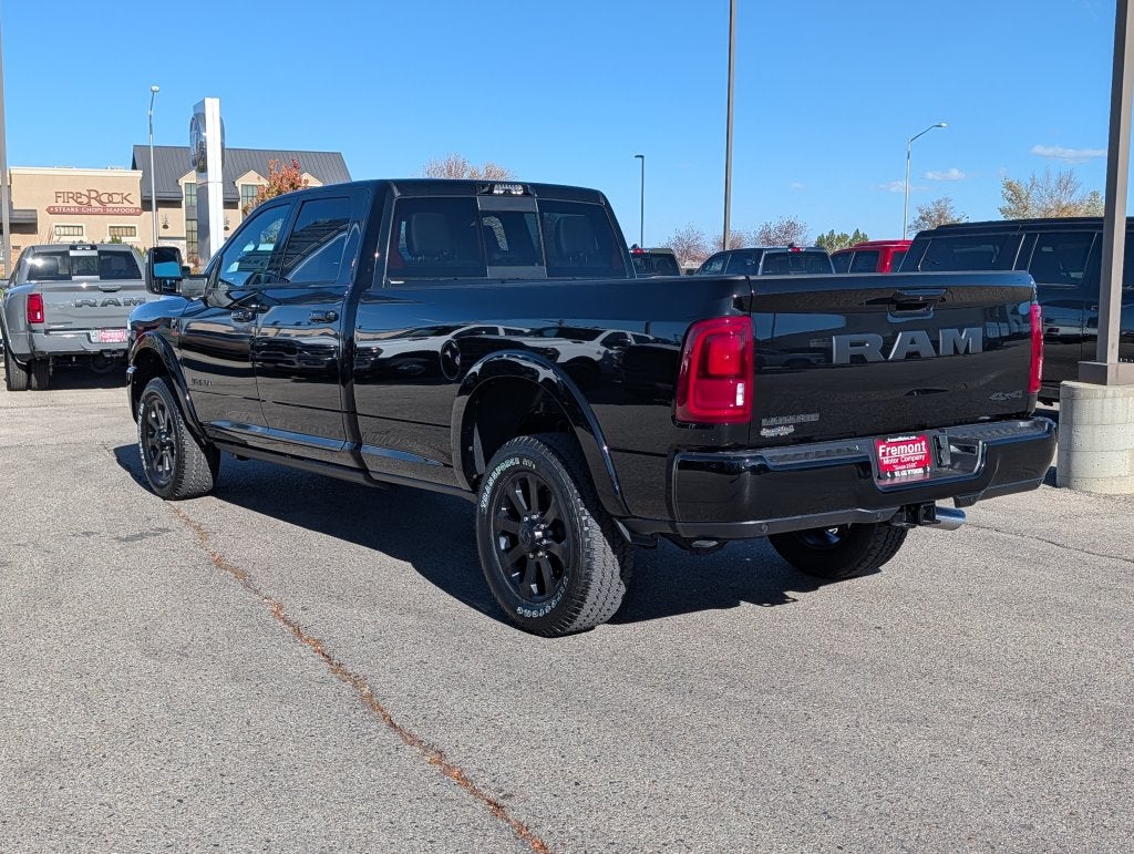 2027 RAM 3500 RAM 3500 LARAMIE CREW CAB 4X4 8' BOX