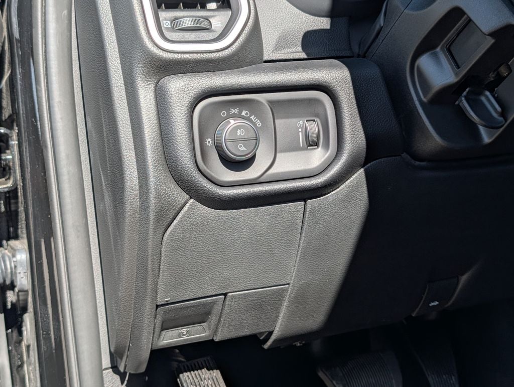 2026 RAM 2500 Big Horn Night Edition