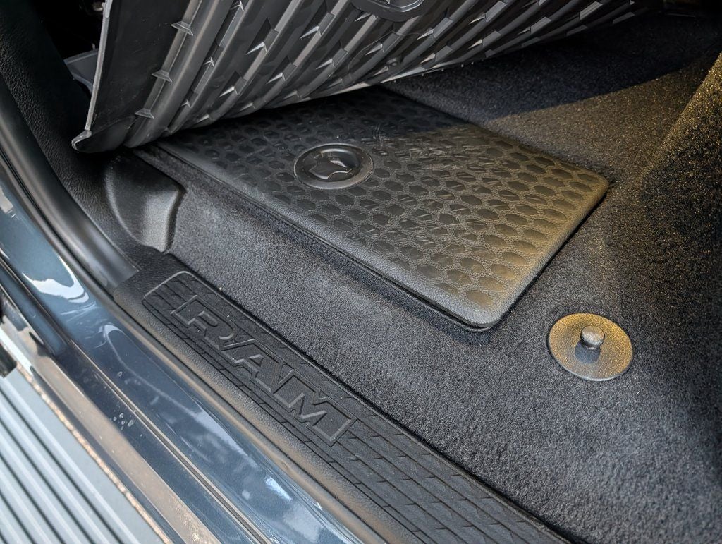 2025 RAM 2500 Laramie Night Edition