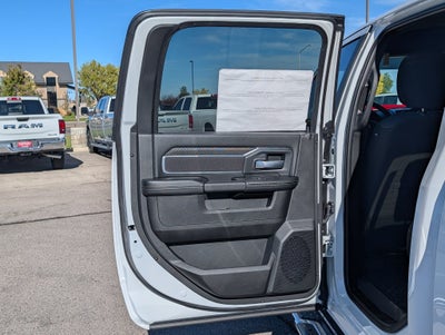 2027 RAM 3500 3500 BIG HORN CREW CAB 4X4 8' BOX