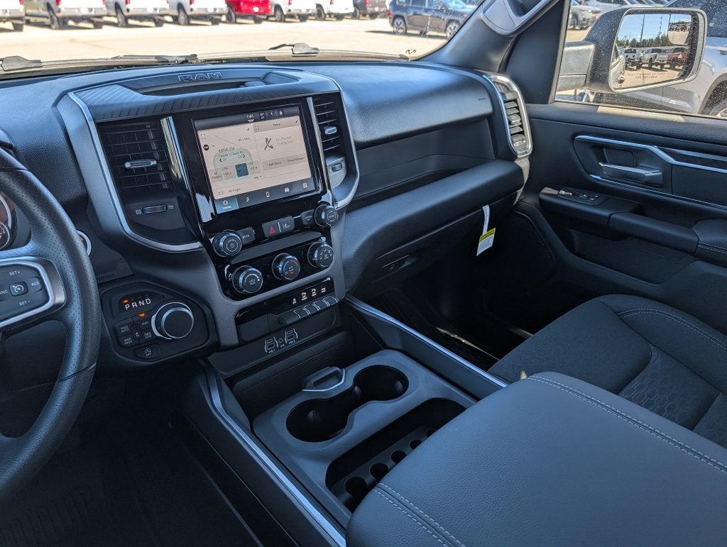 2026 RAM 1500 1500 BIG HORN CREW CAB 4X4 5'7' BOX