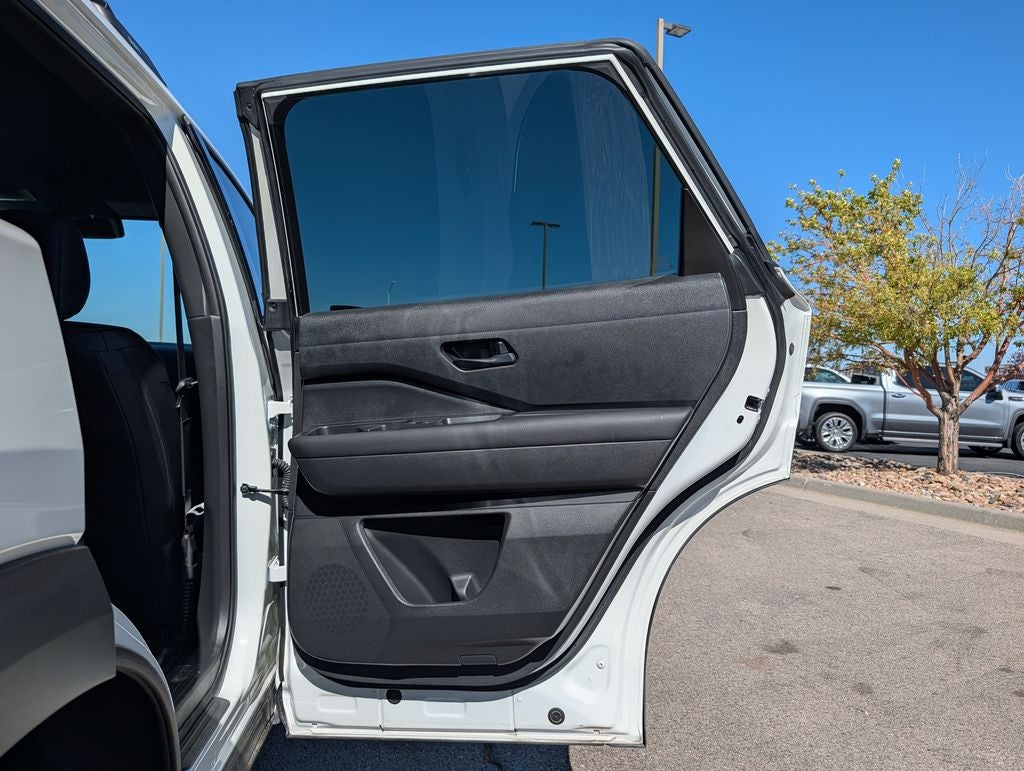 2025 Nissan Pathfinder Rock Creek