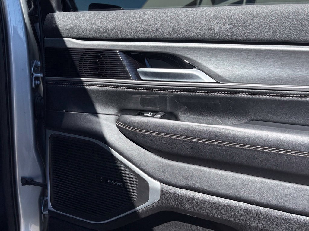2025 Jeep Wagoneer Series II - Photo 33
