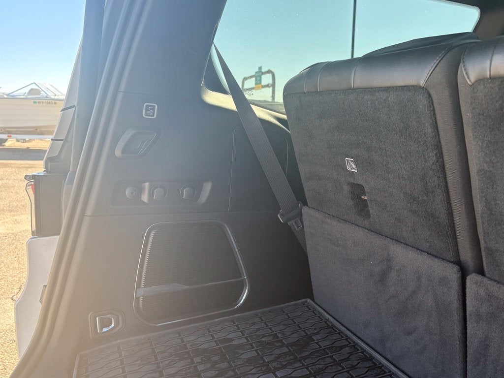 2025 Jeep Wagoneer Series II - Photo 8