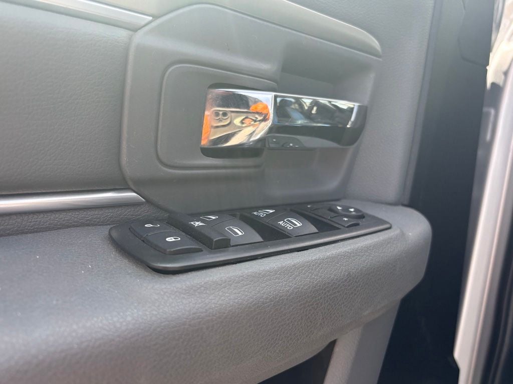 2014 RAM Ram 1500 Pickup SLT - Photo 16