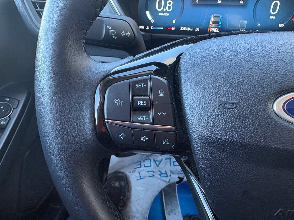 2025 Ford Escape Platinum - Photo 16