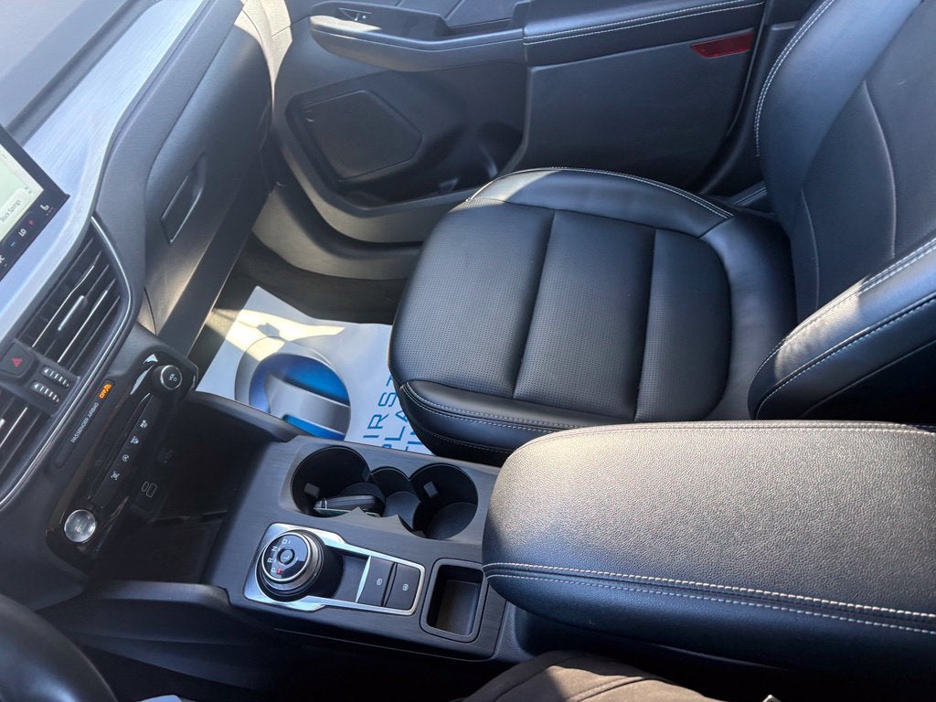 2025 Ford Escape Platinum - Photo 21