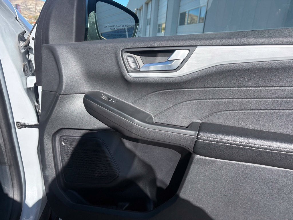 2025 Ford Escape Platinum - Photo 36