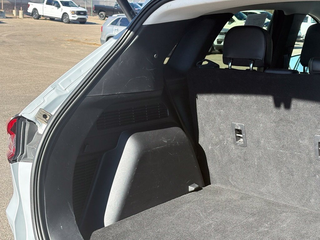 2025 Ford Escape Platinum - Photo 8