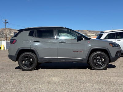 2024 Jeep Compass Trailhawk