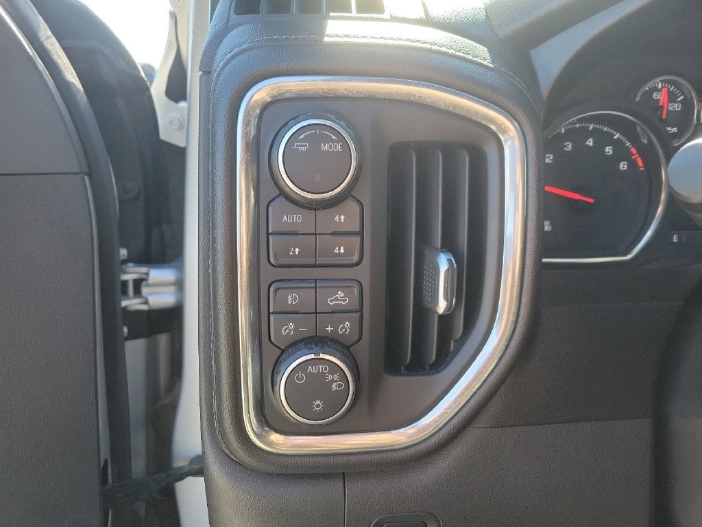 2020 Chevrolet Silverado 1500 RST - Photo 16