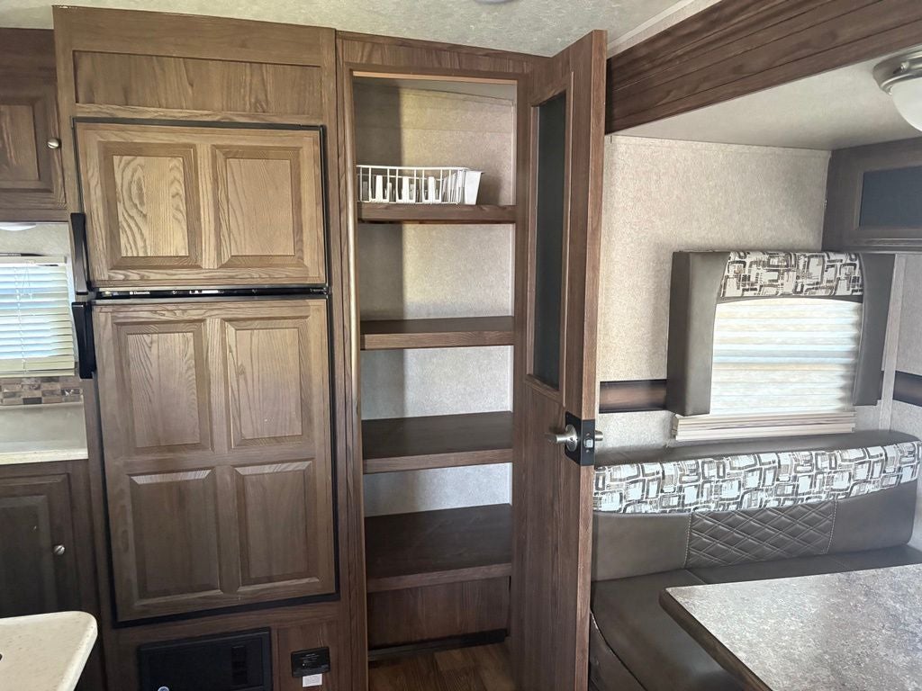 2017 Forest River Rockwood 2902WS