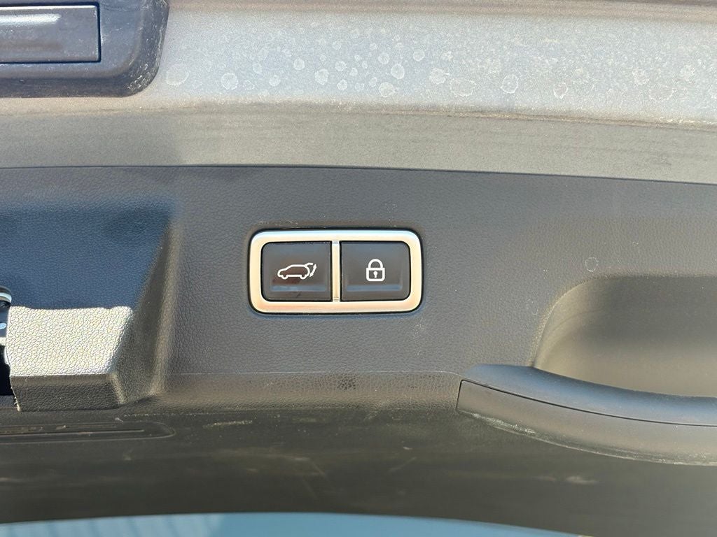 2023 Kia Sorento SX - Photo 11