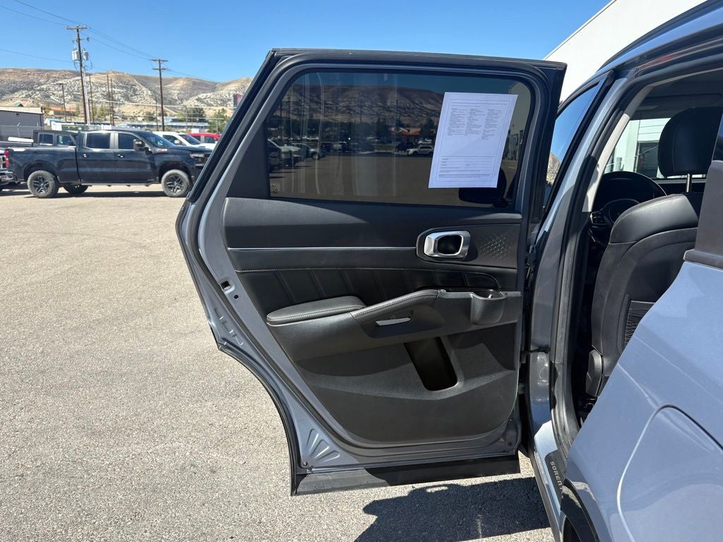 2023 Kia Sorento SX - Photo 28