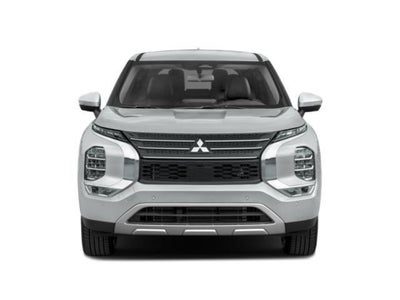 2023 Mitsubishi Outlander Base