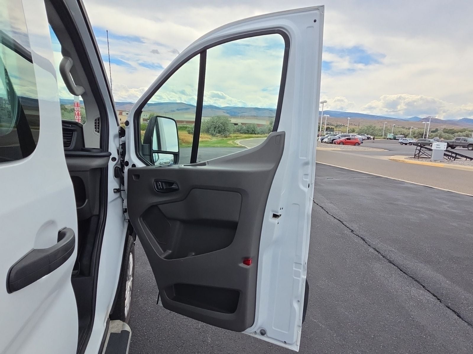 2023 Ford Transit-250 Base