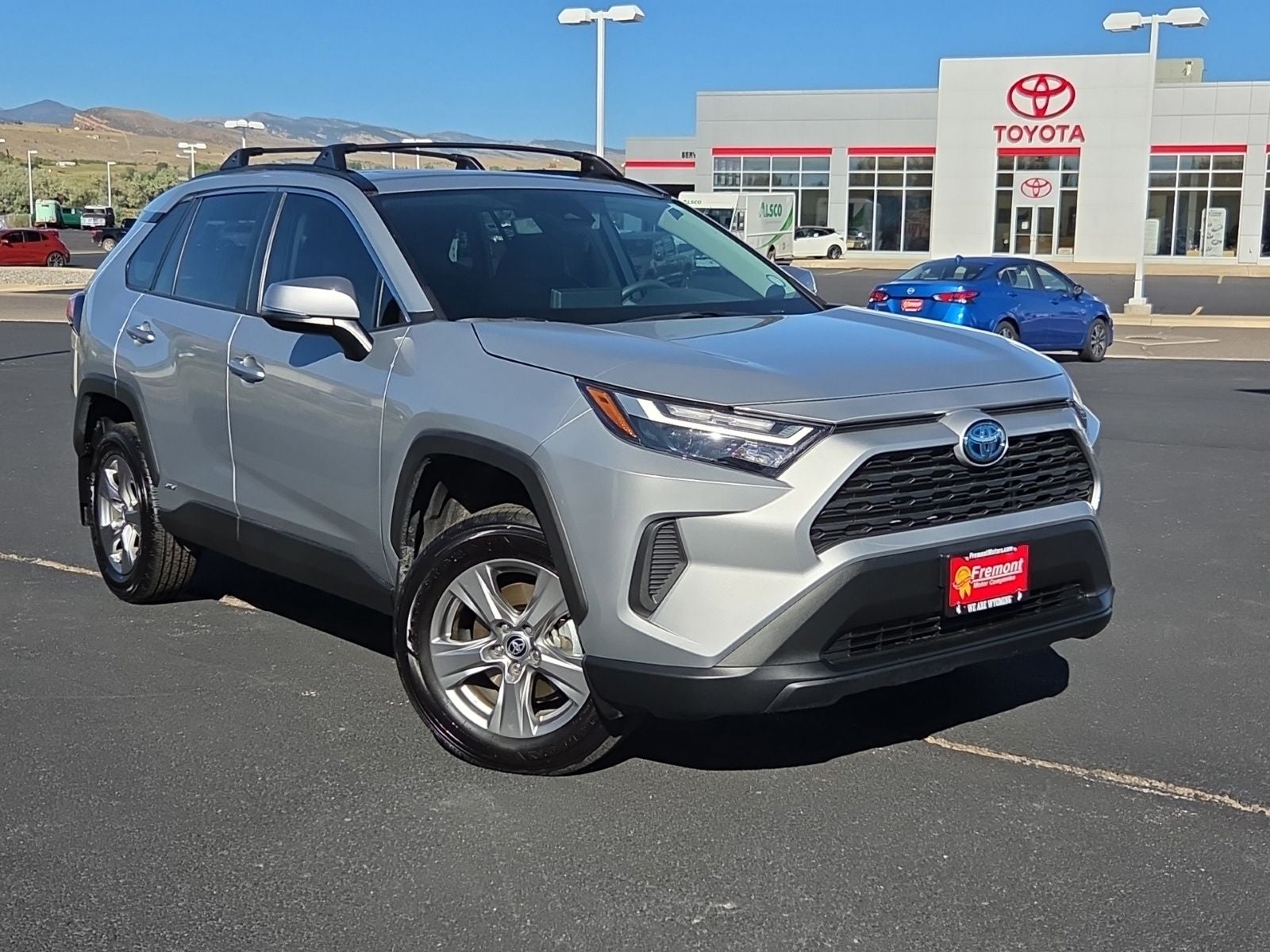 2024 Toyota RAV4 Hybrid XLE