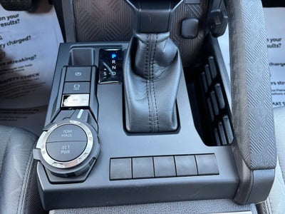 2025 Toyota Tacoma SR5 4X4