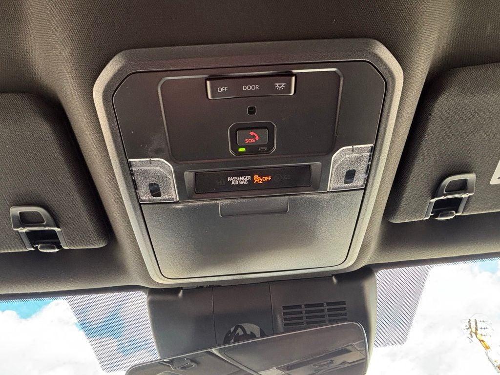 2025 Toyota Tacoma SR5 4X4
