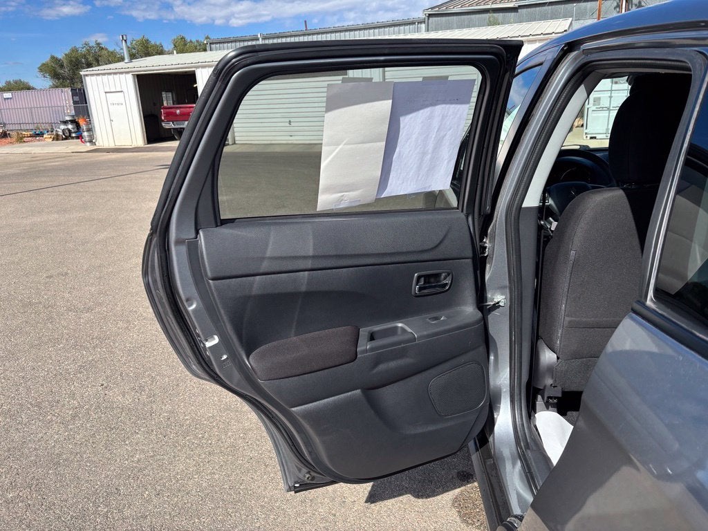 2025 Mitsubishi Outlander Sport 2.0 ES