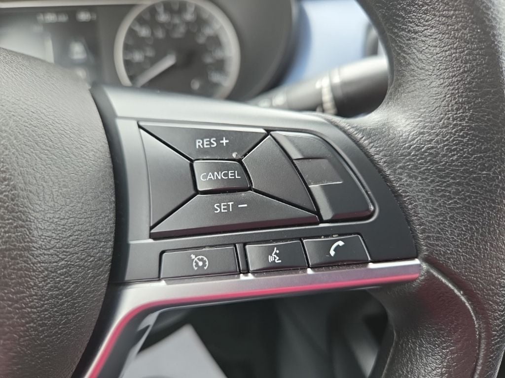 2024 Nissan Versa 1.6 SV