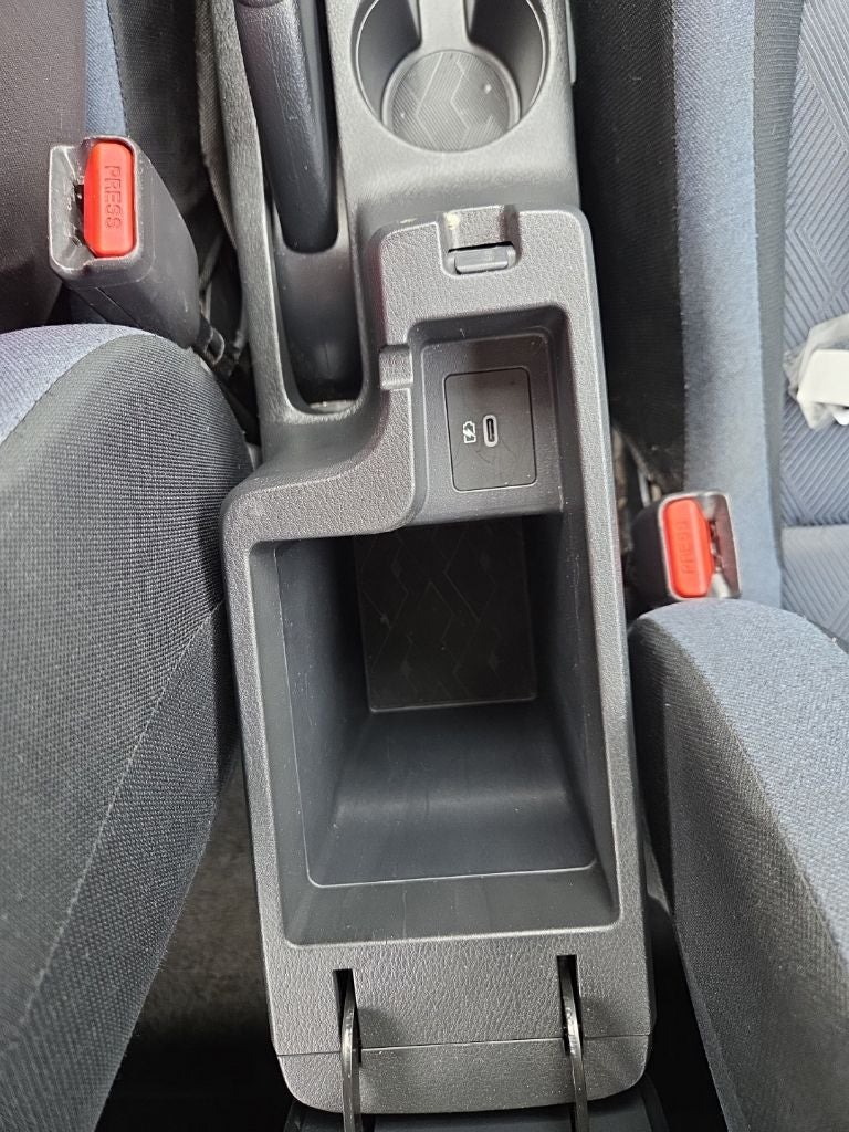 2024 Nissan Versa 1.6 SV